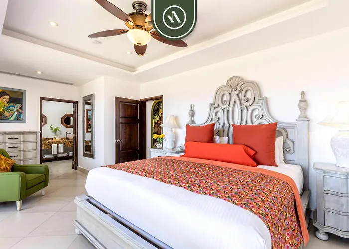 Great With Private Balcony - Ocean View Cabo San Lucas
